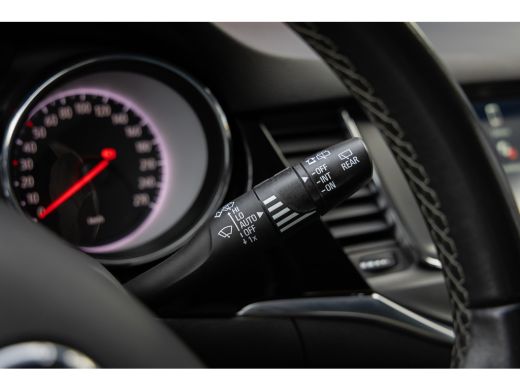 Opel Astra 1.2 Design & Tech | Apple Carplay/Android Auto | Cruise+ climate controle | Navigatie | PDC | App... ActivLease financial lease