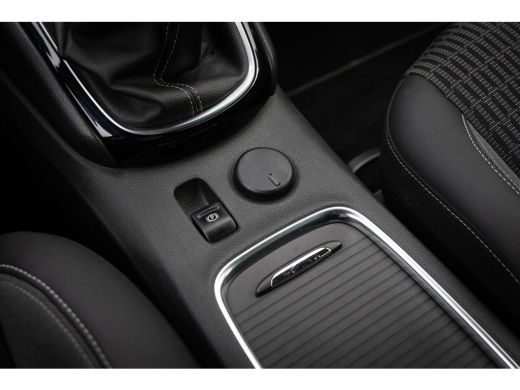 Opel Astra 1.2 Design & Tech | Apple Carplay/Android Auto | Cruise+ climate controle | Navigatie | PDC | App... ActivLease financial lease