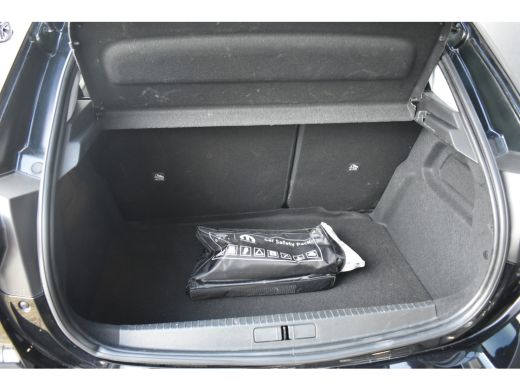 Opel Corsa 1.2 Turbo Elegance 100pk | Navigatie by App | Full-LED | Parkeersensoren | Cruise Control | Clima... ActivLease financial lease