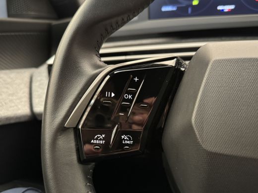 Peugeot 3008 1.2 Hybrid 136 Allure Camera | LED | Carplay | 19" Lichmetaal | Digitaal Dashboard | Parkeersenso... ActivLease financial lease