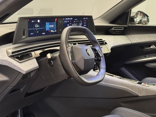 Peugeot 3008 1.2 Hybrid 136 Allure Camera | LED | Carplay | 19" Lichmetaal | Digitaal Dashboard | Parkeersenso... ActivLease financial lease