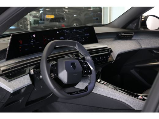 Peugeot 3008 1.2 Hybrid 145 GT | Navi | Camera | Verw. Stoelen en stuur | AD. Cruise | Keyless Entry | Matrix ... ActivLease financial lease