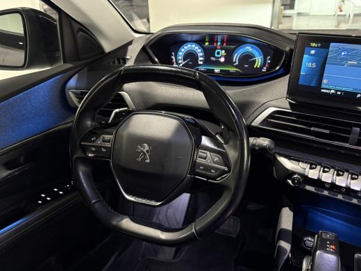 Peugeot 3008 1.6 PHEV HYbrid 225PK Allure|Camera|Carplay|Navi|PDC|ACC|Side assist|Lane Assist| ActivLease financial lease