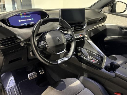 Peugeot 3008 1.6 HYbrid4 300PK GT|Black Pack|Panodak|4x4|360|Carplay|Navi|FOCAL|PDC|ACC|Side assist|Lane Assist| ActivLease financial lease
