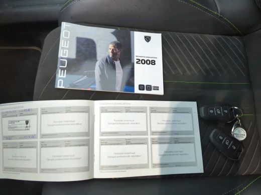 Peugeot e-2008 EV GT First Edition 54 kWh 156pk | Massage | Elektr. Stoelen | LED-Matrix | Adaptive Cruise | Sto... ActivLease financial lease