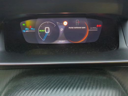 Peugeot e-2008 EV GT First Edition 54 kWh 156pk | Massage | Elektr. Stoelen | LED-Matrix | Adaptive Cruise | Sto... ActivLease financial lease