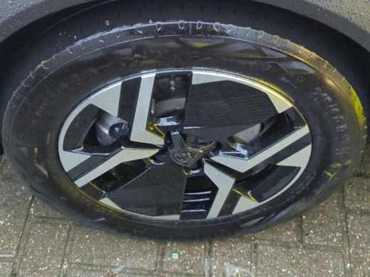 Peugeot e-2008 EV GT First Edition 54 kWh 156pk | Massage | Elektr. Stoelen | LED-Matrix | Adaptive Cruise | Sto... ActivLease financial lease