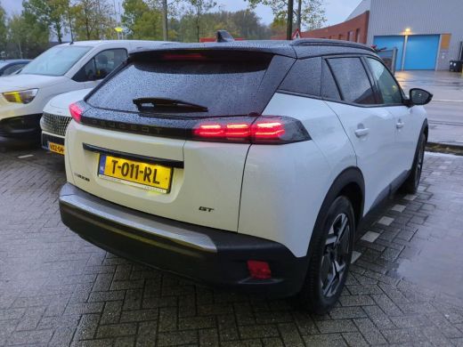 Peugeot e-2008 EV GT First Edition 54 kWh 156pk | Massage | Elektr. Stoelen | LED-Matrix | Adaptive Cruise | Sto... ActivLease financial lease