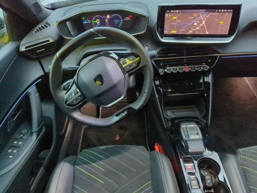 Peugeot e-2008 EV GT First Edition 54 kWh 156pk | Massage | Elektr. Stoelen | LED-Matrix | Adaptive Cruise | Sto... ActivLease financial lease