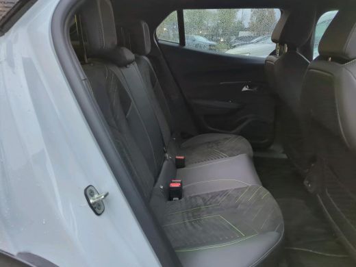 Peugeot e-2008 EV GT First Edition 54 kWh 156pk | Massage | Elektr. Stoelen | LED-Matrix | Adaptive Cruise | Sto... ActivLease financial lease