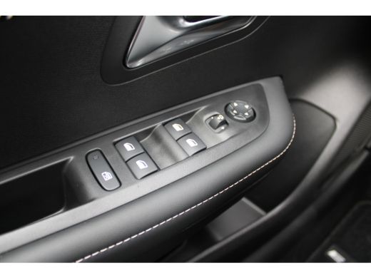 Peugeot e-208 EV Style 50 kWh | 11 kW lader | Armsteun voor | Bestuurdersstoel in hoogte verstelbaar ActivLease financial lease