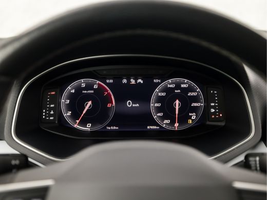 Seat Arona 1.0 TSI Sport (VIRTUAL COCKPIT, APPLE CARPLAY, GROOT NAVI, CLIMATE, STOELVERWARMING, SPORTSTOELEN... ActivLease financial lease