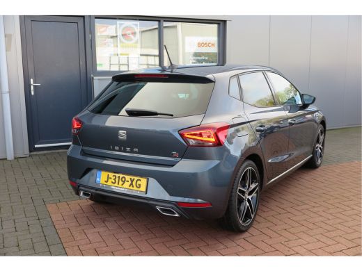 Seat Ibiza 1.0 TSI 95PK FR Limited Edition, Virtual Cockpit , Beats audio , Led verlichting, Camera, Stoelve... ActivLease financial lease