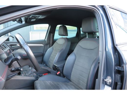Seat Ibiza 1.0 TSI 95PK FR Limited Edition, Virtual Cockpit , Beats audio , Led verlichting, Camera, Stoelve... ActivLease financial lease