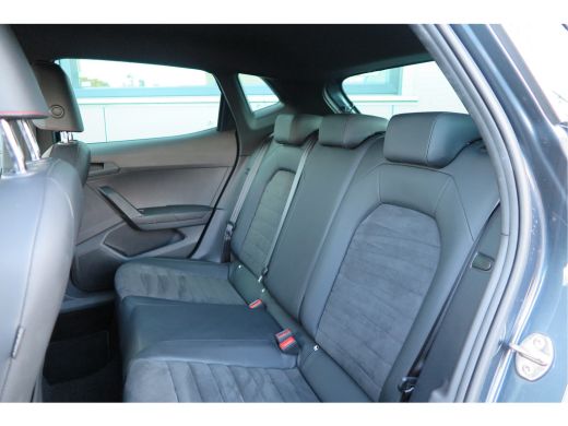 Seat Ibiza 1.0 TSI 95PK FR Limited Edition, Virtual Cockpit , Beats audio , Led verlichting, Camera, Stoelve... ActivLease financial lease