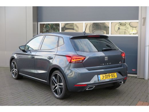 Seat Ibiza 1.0 TSI 95PK FR Limited Edition, Virtual Cockpit , Beats audio , Led verlichting, Camera, Stoelve... ActivLease financial lease