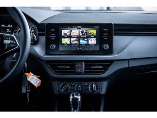 Skoda Kamiq 110PK DSG 1.0 TSI Ambition | Airco | Apple Carplay/Android Auto|telefoonintegratie premium | DAB ... ActivLease financial lease