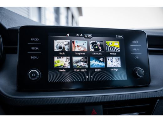 Skoda Kamiq 110PK DSG 1.0 TSI Ambition | Airco | Apple Carplay/Android Auto|telefoonintegratie premium | DAB ... ActivLease financial lease