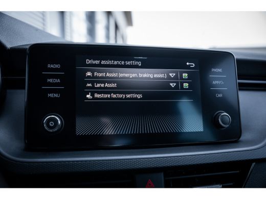 Skoda Kamiq 110PK DSG 1.0 TSI Ambition | Airco | Apple Carplay/Android Auto|telefoonintegratie premium | DAB ... ActivLease financial lease