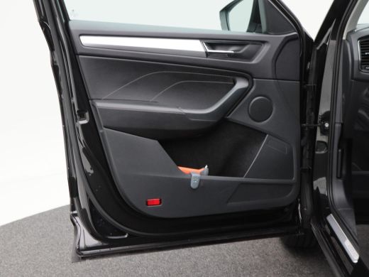 Skoda Kodiaq 1.5 TSi 150 Pk Automaat Business Edition | Camera | Navigatie | CarPlay | Climate | Cruise | 18 i... ActivLease financial lease