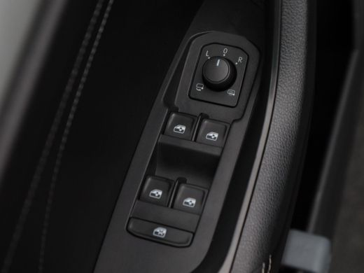 Skoda Kodiaq 1.5 TSi 150 Pk Automaat Business Edition | Camera | Navigatie | CarPlay | Climate | Cruise | 18 i... ActivLease financial lease