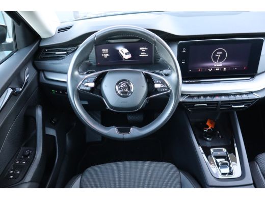 Skoda Octavia 110PK 1.0 e-TSI Business Edition | Cruise control | Keyless entry | Parkeersensor achter ActivLease financial lease