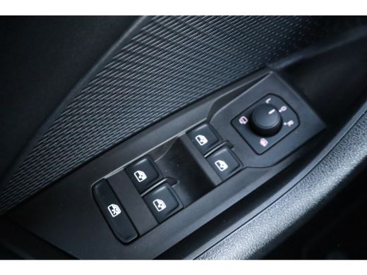 Skoda Octavia 110PK 1.0 e-TSI Business Edition | Cruise control | Keyless entry | Parkeersensor achter ActivLease financial lease