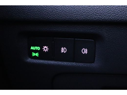 Skoda Octavia 110PK 1.0 e-TSI Business Edition | Cruise control | Keyless entry | Parkeersensor achter ActivLease financial lease