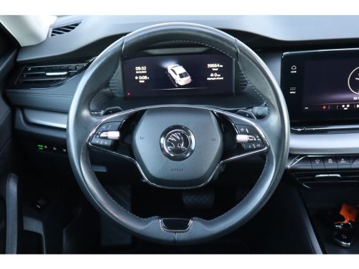 Skoda Octavia 110PK 1.0 e-TSI Business Edition | Cruise control | Keyless entry | Parkeersensor achter ActivLease financial lease