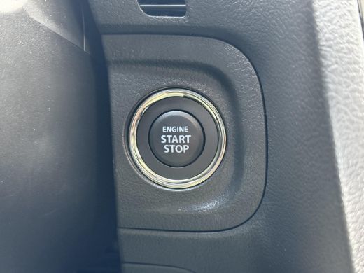 Suzuki Vitara 1.5 Hybrid Style **NAVIGATIE/ STOELVERWARMING/ DODEHOEK DETECTIE/ 36 MAANDEN GARANTIE** ActivLease financial lease