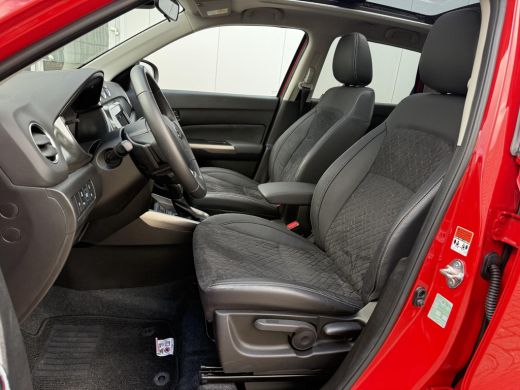Suzuki Vitara 1.5 Hybrid Style **NAVIGATIE/ STOELVERWARMING/ DODEHOEK DETECTIE/ 36 MAANDEN GARANTIE** ActivLease financial lease