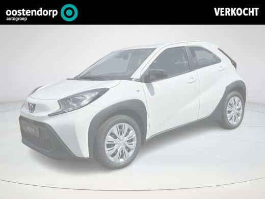 Toyota Aygo 1.0 VVT-i MT Play | Pure white | Nieuw uit voorraad leverbaar | ActivLease financial lease