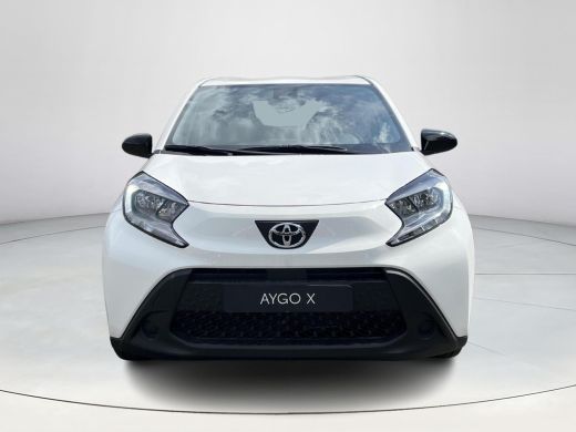 Toyota Aygo 1.0 VVT-i MT Play | Pure white | Nieuw uit voorraad leverbaar | ActivLease financial lease