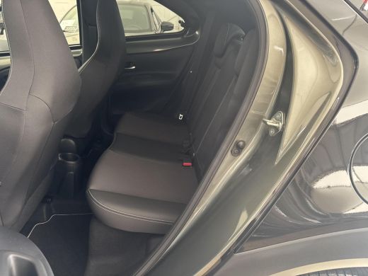 Toyota Aygo 1.0 VVT-i MT Premium Cabriodak | 06-10141018 Voor meer informatie ActivLease financial lease