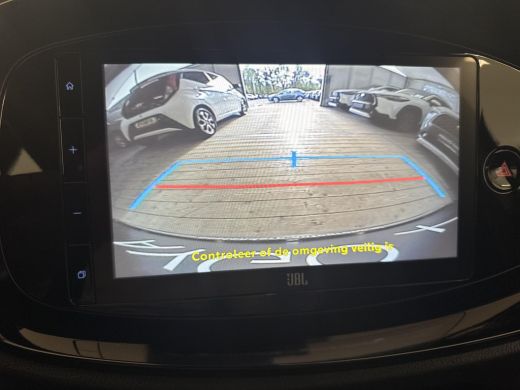 Toyota Aygo 1.0 VVT-i MT Premium Cabriodak | 06-10141018 Voor meer informatie ActivLease financial lease