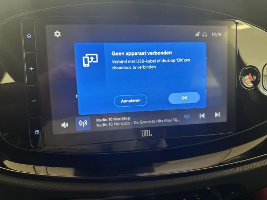 Toyota Aygo 1.0 VVT-i MT Premium Cabriodak | 06-10141018 Voor meer informatie ActivLease financial lease