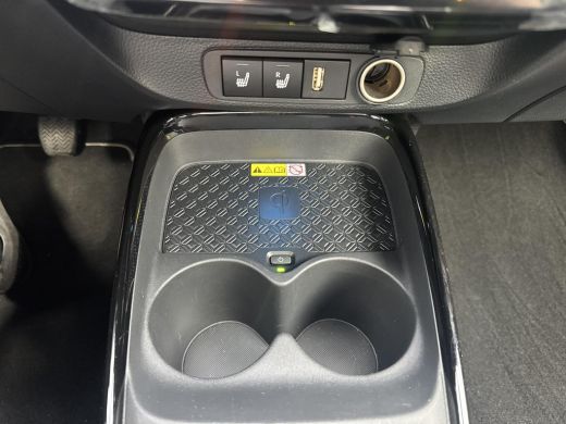 Toyota Aygo 1.0 VVT-i MT Premium Cabriodak | 06-10141018 Voor meer informatie ActivLease financial lease