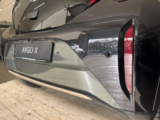 Toyota Aygo 1.0 VVT-i MT Premium Cabriodak | 06-10141018 Voor meer informatie ActivLease financial lease