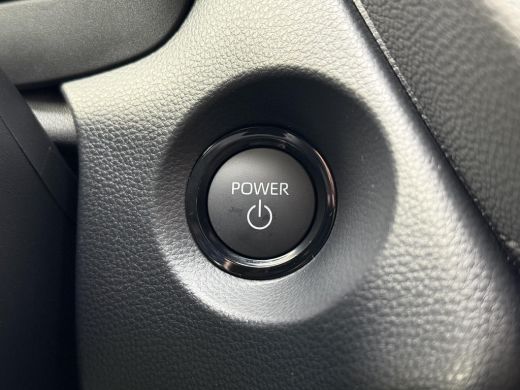 Toyota Corolla Cross Hybrid 140 Active **SAFETY PACK/ MODELJAAR 2025/ NIEUWE AUTO/ DIRECT LEVERBAAR** ActivLease financial lease