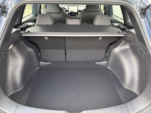 Toyota Corolla Cross Hybrid 140 Active **SAFETY PACK/ MODELJAAR 2025/ NIEUWE AUTO/ DIRECT LEVERBAAR** ActivLease financial lease