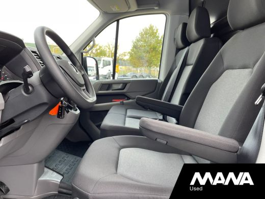 Volkswagen Crafter 2.0 TDI 140PK L3H2 Automaat Comfortline Carplay Camera Cruise control Camera ActivLease financial lease