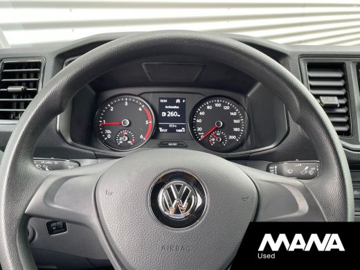 Volkswagen Crafter 2.0 TDI 140PK L3H2 Automaat Comfortline Carplay Camera Cruise control Camera ActivLease financial lease