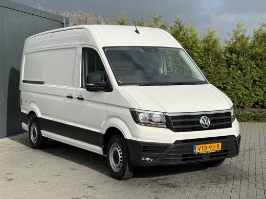 Volkswagen Crafter 35 2.0 TDI HIGHLINE+ / L3H3 / 750 KG DHOLLANDIA HYDR. LAADKLEP / AIRCO / CRUISE / NAVI / CAMERA /... ActivLease financial lease