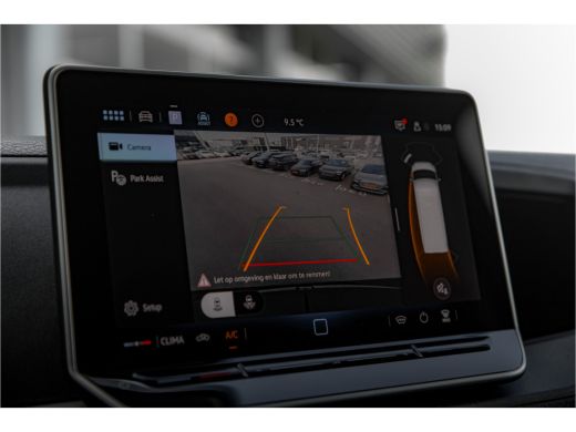 Volkswagen Crafter 35 2.0 TDI L3H3 Exclusive | 177 pk Automaat | Digitaal Display | BPM Vrij | Exclusive | Led | Cam... ActivLease financial lease