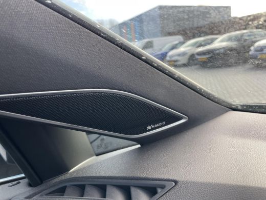 Volkswagen Golf 1.5 TSi 150 Pk Automaat Highline Business R-Line | Dynaudio | Volledig Leder | Camera | CarPlay |... ActivLease financial lease