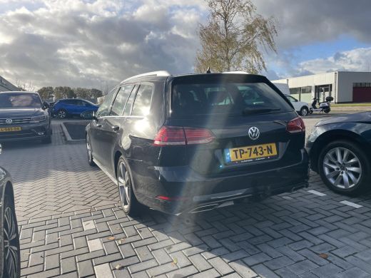 Volkswagen Golf 1.5 TSi 150 Pk Automaat Highline Business R-Line | Dynaudio | Volledig Leder | Camera | CarPlay |... ActivLease financial lease