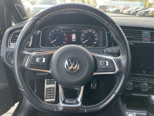 Volkswagen Golf 1.5 TSi 150 Pk Automaat Highline Business R-Line | Dynaudio | Volledig Leder | Camera | CarPlay |... ActivLease financial lease