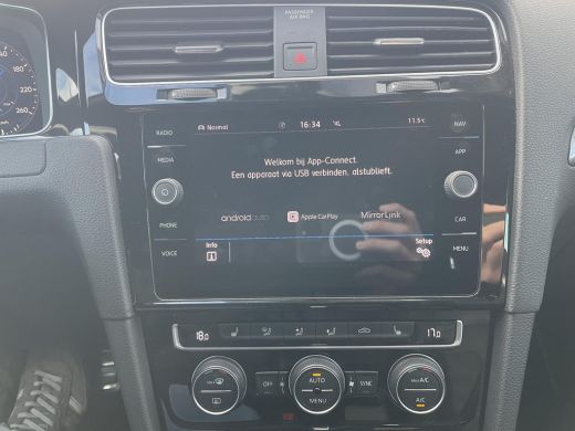 Volkswagen Golf 1.5 TSi 150 Pk Automaat Highline Business R-Line | Dynaudio | Volledig Leder | Camera | CarPlay |... ActivLease financial lease