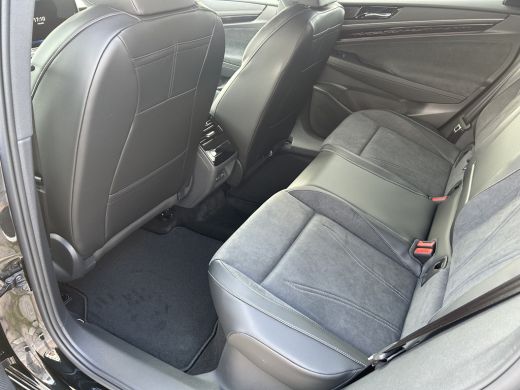 Volkswagen ID.7 Pro Limited Edition 77 kWh | Uit voorraad leverbaar | Adaptive Cruise control  met stop&go en stu... ActivLease financial lease