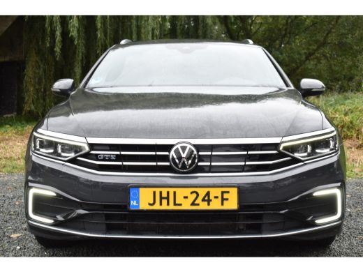 Volkswagen Passat Variant 218PK DSG HYBRID GTE BUSINESS LEDER/CAMERA/TREKHAAK/IQ-LIGHT ActivLease financial lease